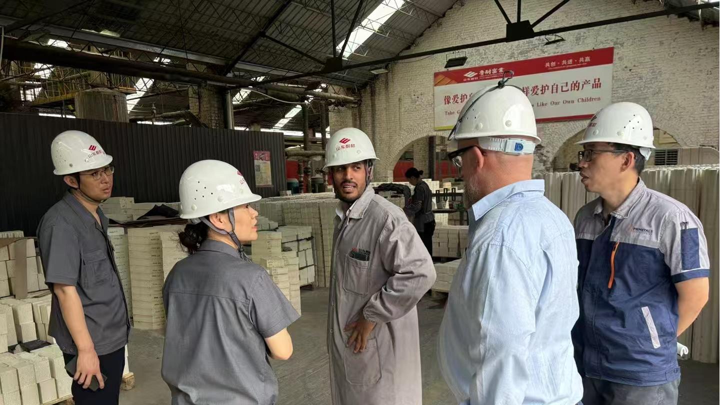 🔍Key Signs to Spot During a Visit